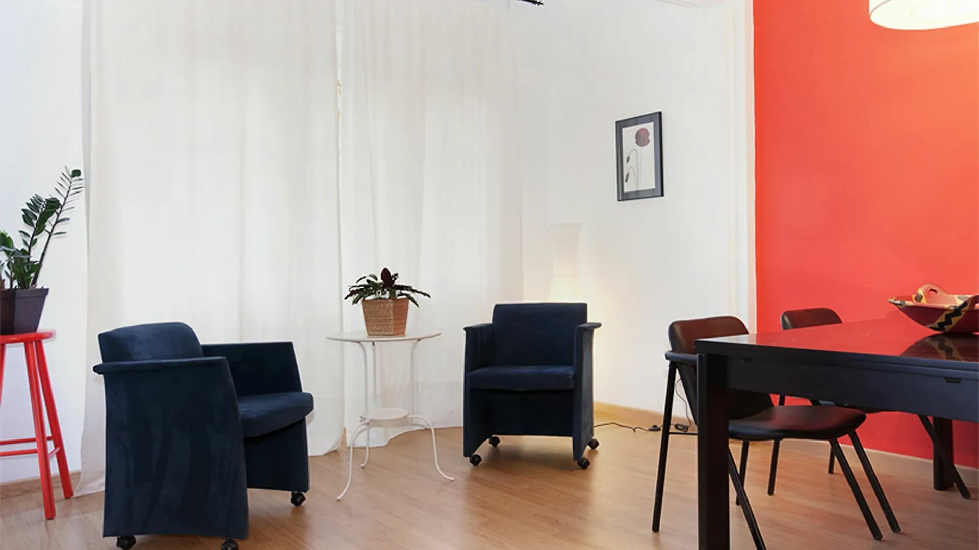 Apartment Red Glow Barcelona Spain